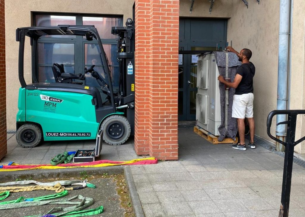 manutention spécialisée et équipement